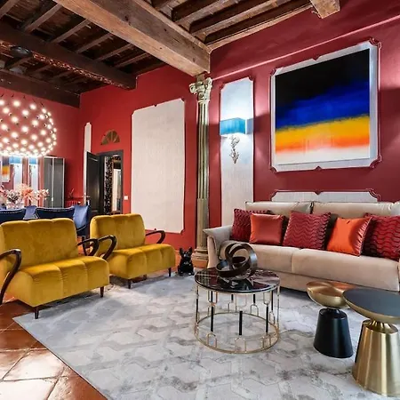 Tornabuoni Deluxe - Design & Lux شقة فلورنس