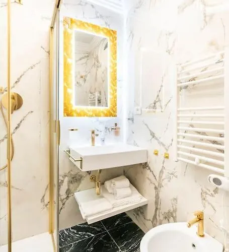 Tornabuoni Deluxe - Design & Lux فلورنس